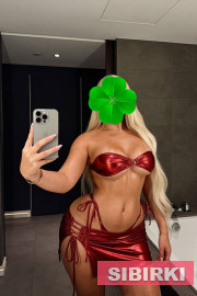 �����
